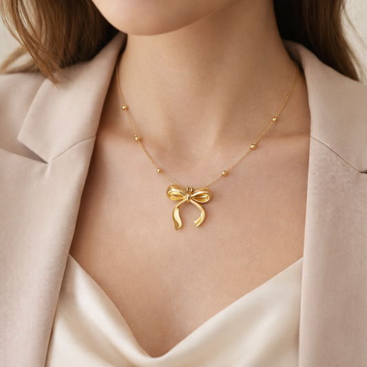 Zarinis Gold Bow Pendant Necklace