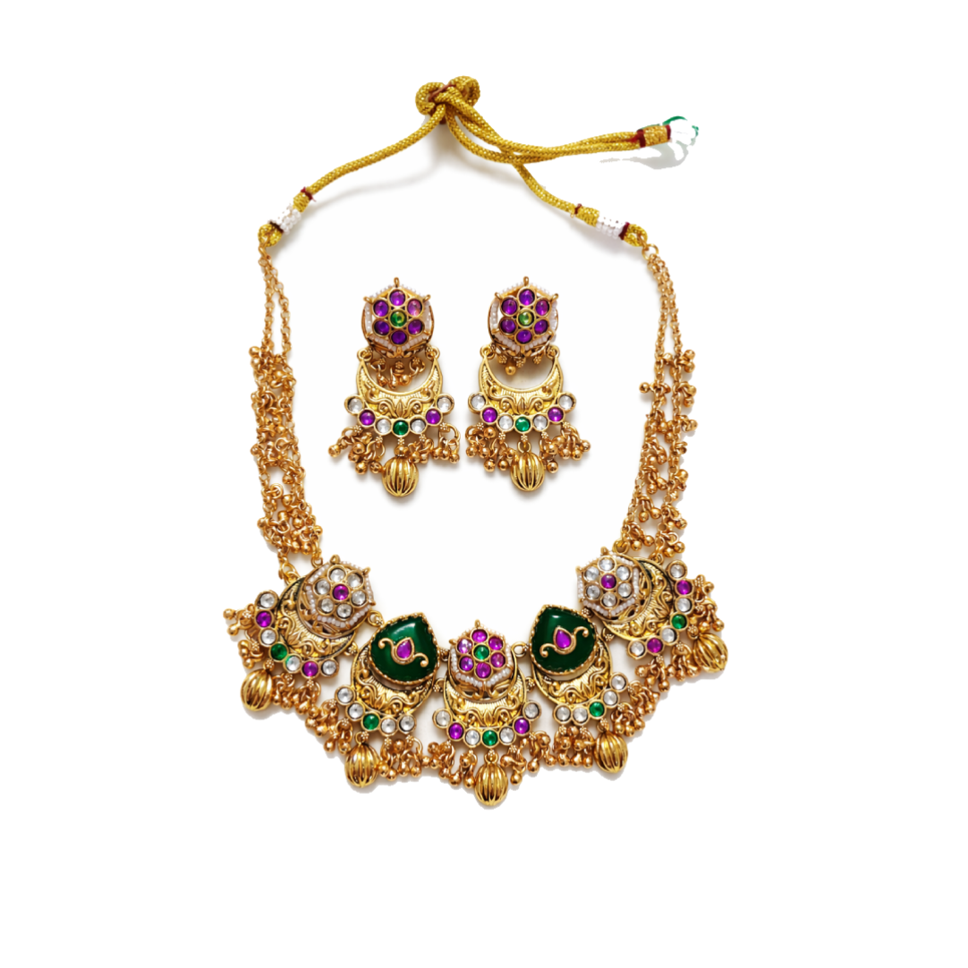 Zarinis Royal Green Kundan Temple Necklace Set