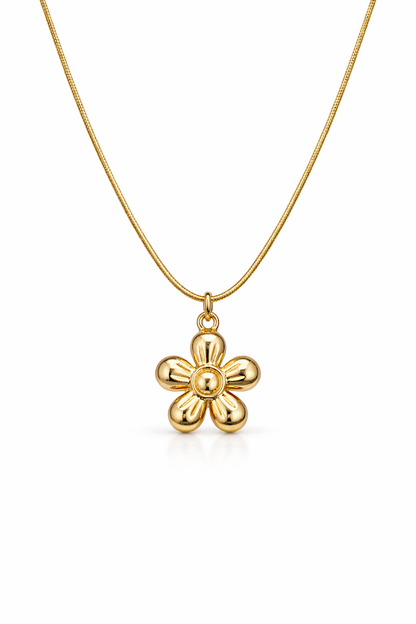 Zarini’s Gold-Toned Flower Anti-Tarnish Pendant