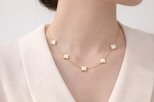 Zarinis Clover Shaped Detail Pendant White Front View With Shell Clover Charms