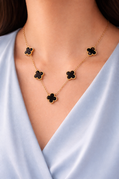 Zarini’s Twisted Shell Detail Pendant Necklace – Black