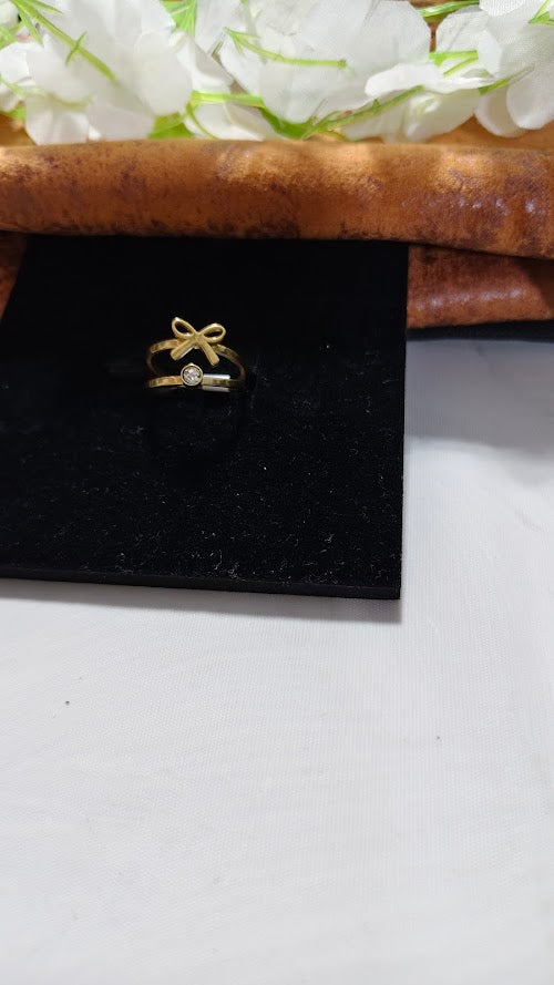 Zarini Gold-Plated Bow Charm Ring – Anti-Tarnish Minimal Elegant Design