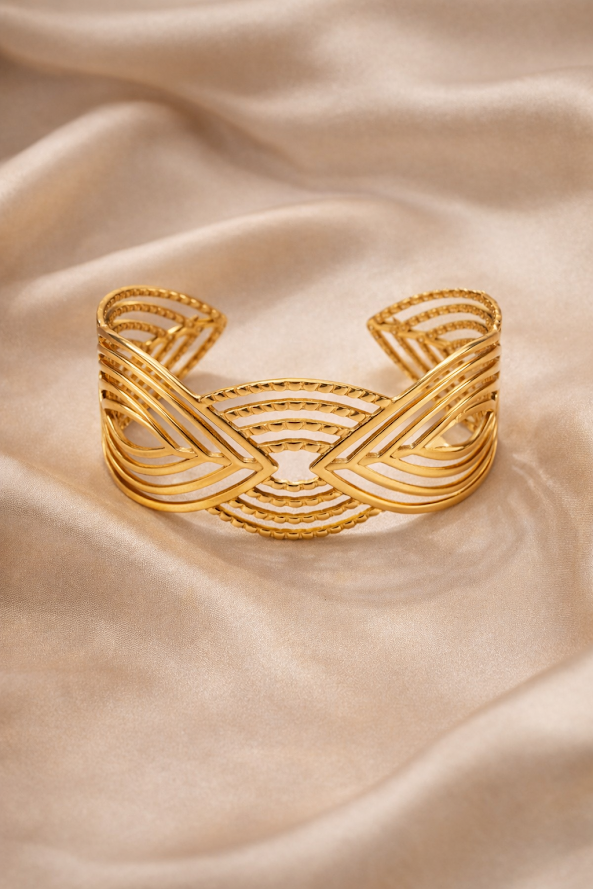 Zarini Gold-Toned Knot Mesh Cuff Bracelet – Stainless Steel Anti-Tarnish Design