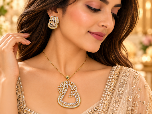 ZARINI Willow Grace Gold Plated  Leaf Pendant Set