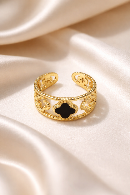 Zarini Gold-Plated Clover Ring – Anti-Tarnish Open Band Floral Design