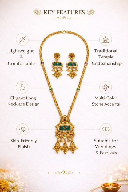Zarini  Classic Kundan Pendant Necklace Set