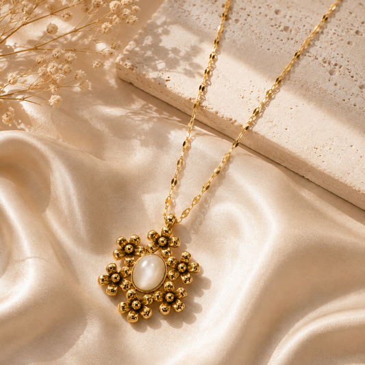 Zarini Elina Pearl Bloom Pendant Necklace
